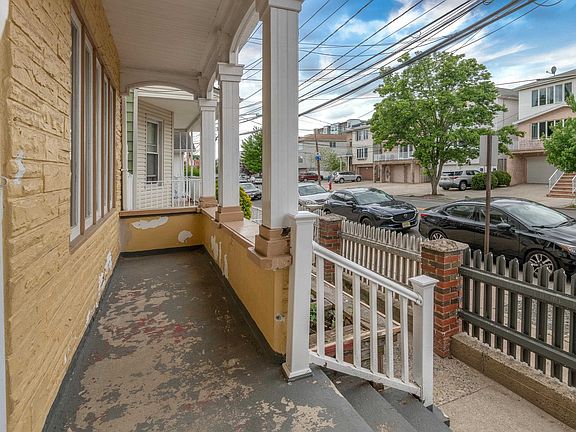 5th image of 100 Prospect Ave