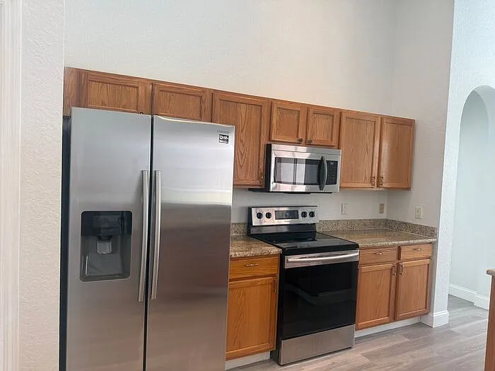 218 N Hampton Dr — Photo 19