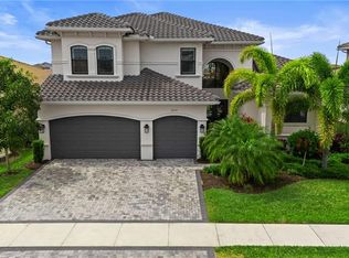 4644 Azalea DR, NAPLES, FL 34119