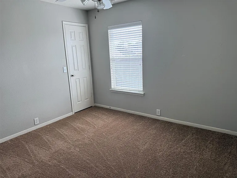 20234 Cypresswood Gln — Photo 15