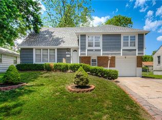 8130 E 133rd Ter, Grandview, MO 64030