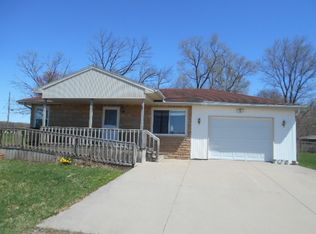 1006 West Ave, Sterling, IL 61081