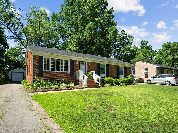 2nd image of 4225 Ferguson Ln