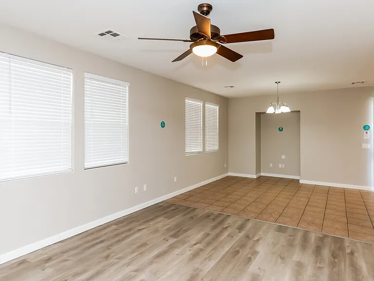 11065 Romola St — Photo 5
