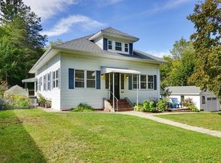 8 Oak St, Auburn, MA 01501
