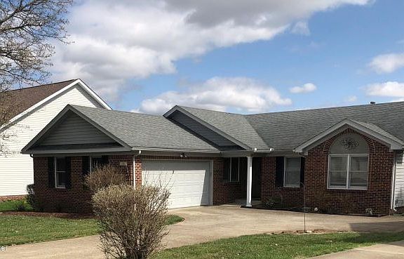 3rd image of 30 Bald Mountain Cir