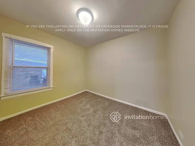 2728 Wesley Ave — Photo 11