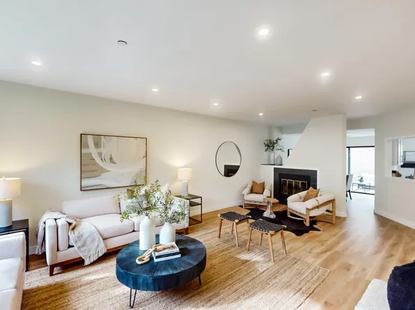 994 La Mesa Ter Unit E, Sunnyvale, CA 94086