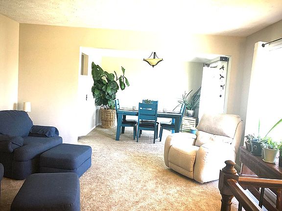 3rd image of 3711 Schuemann Dr