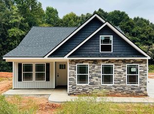 1015 Piedmont Rd, Chesnee, SC 29323