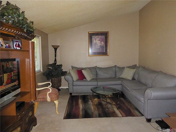 2nd image of 26831 Avenue Of The Oaks Unit C