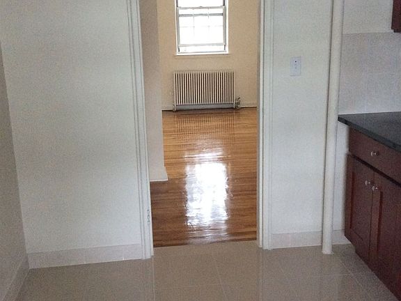kitchen-entrance side