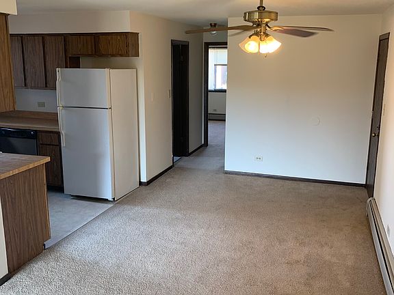 4th image of 15711 Terrace Dr #2
