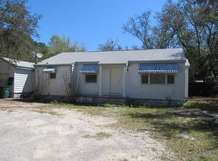 26 Meigs Dr, Shalimar, FL 32579