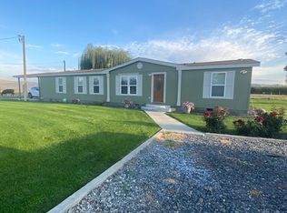 21701 N Bunn Rd, Prosser, WA 99350