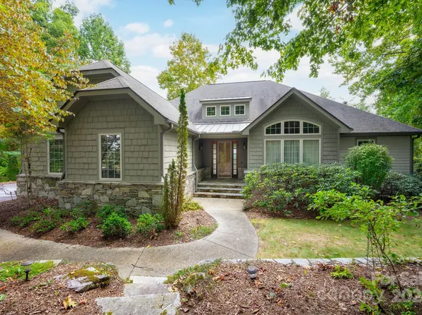 265 High Rd, Hendersonville, NC 28739