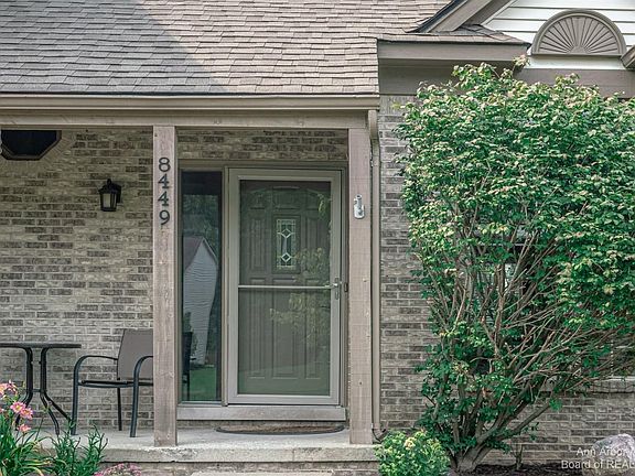2nd image of 8449 Farm Ln