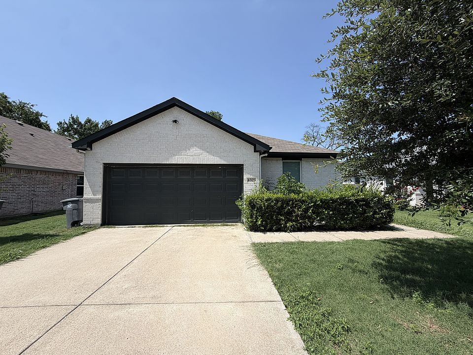 1st image of 4523 N Ottawa Dr