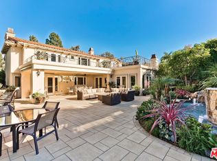 10212 Briarwood Dr, Los Angeles, CA 90077