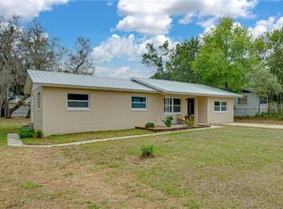 215 Palm Leaf Ave, Lake Wales, FL 33898