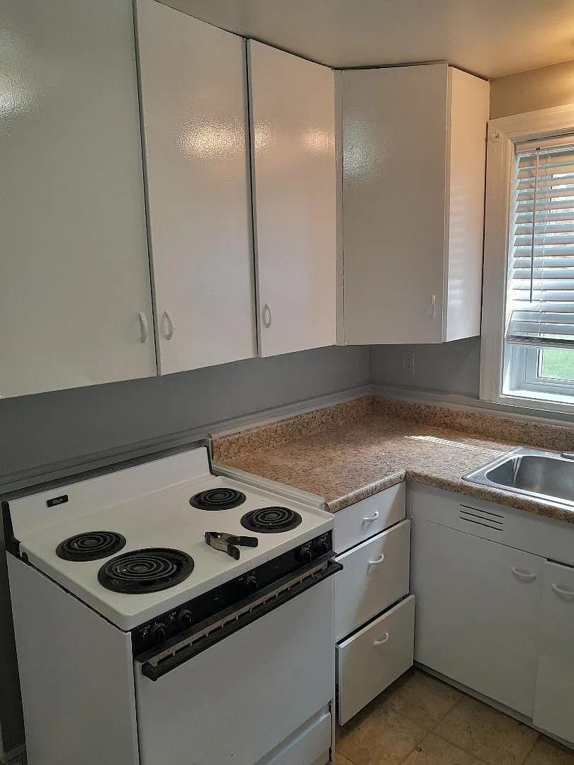 2 bed, 800 sqft, $1,465 — Photo 4