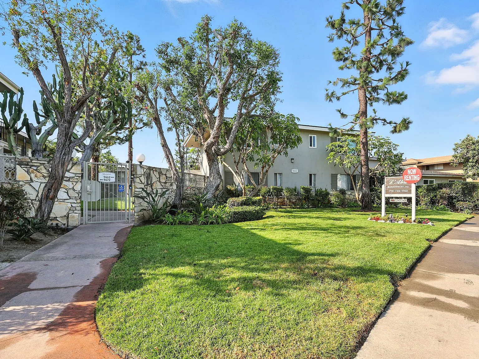 Mistyvale Apartments — Photo 2
