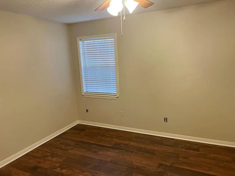 172 Southfield Pkwy — Photo 10