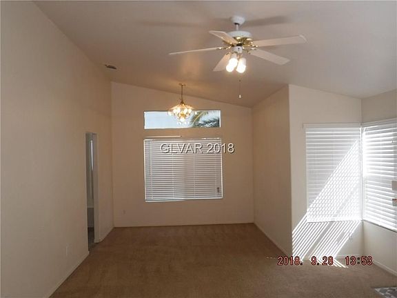 3rd image of 1816 Klamath Falls Way