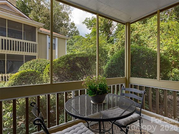 4th image of 110 Heywood Rd APT 4-A