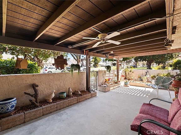 4th image of 2850 Monroe St