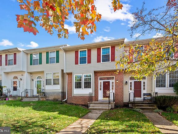 2nd image of 25 Samantha Ct