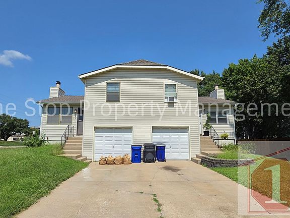 2nd image of 1300 E 152nd Ter