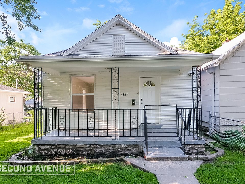 1st image of 4823 E 8th St