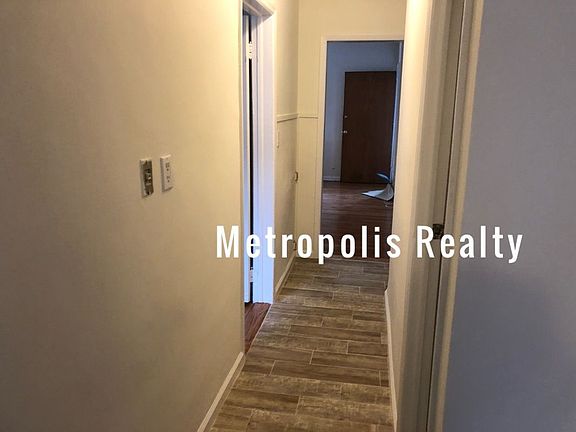 4th image of 20-21 43rd St #1