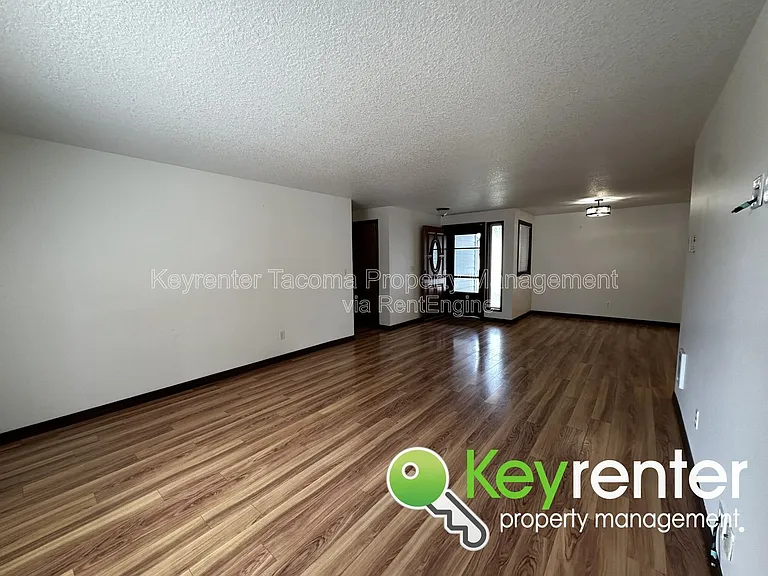 14415 SE 9th St — Photo 9