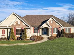 S73W22334 John Dr, Big Bend, WI 53103