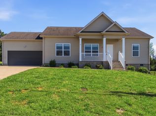 1897 Sheffield Ln, Columbia, TN 38401