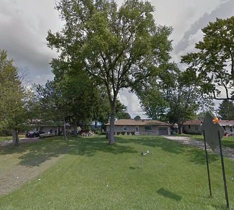4th image of 4712 N Broadway Ave