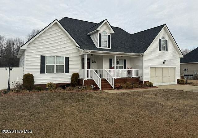 1st image of 511 Heron Drive