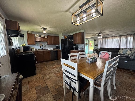 5th image of 4379 Leston Ave
