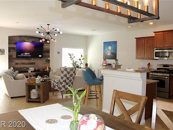 2nd image of 10111 Aspen Rose St Unit 103