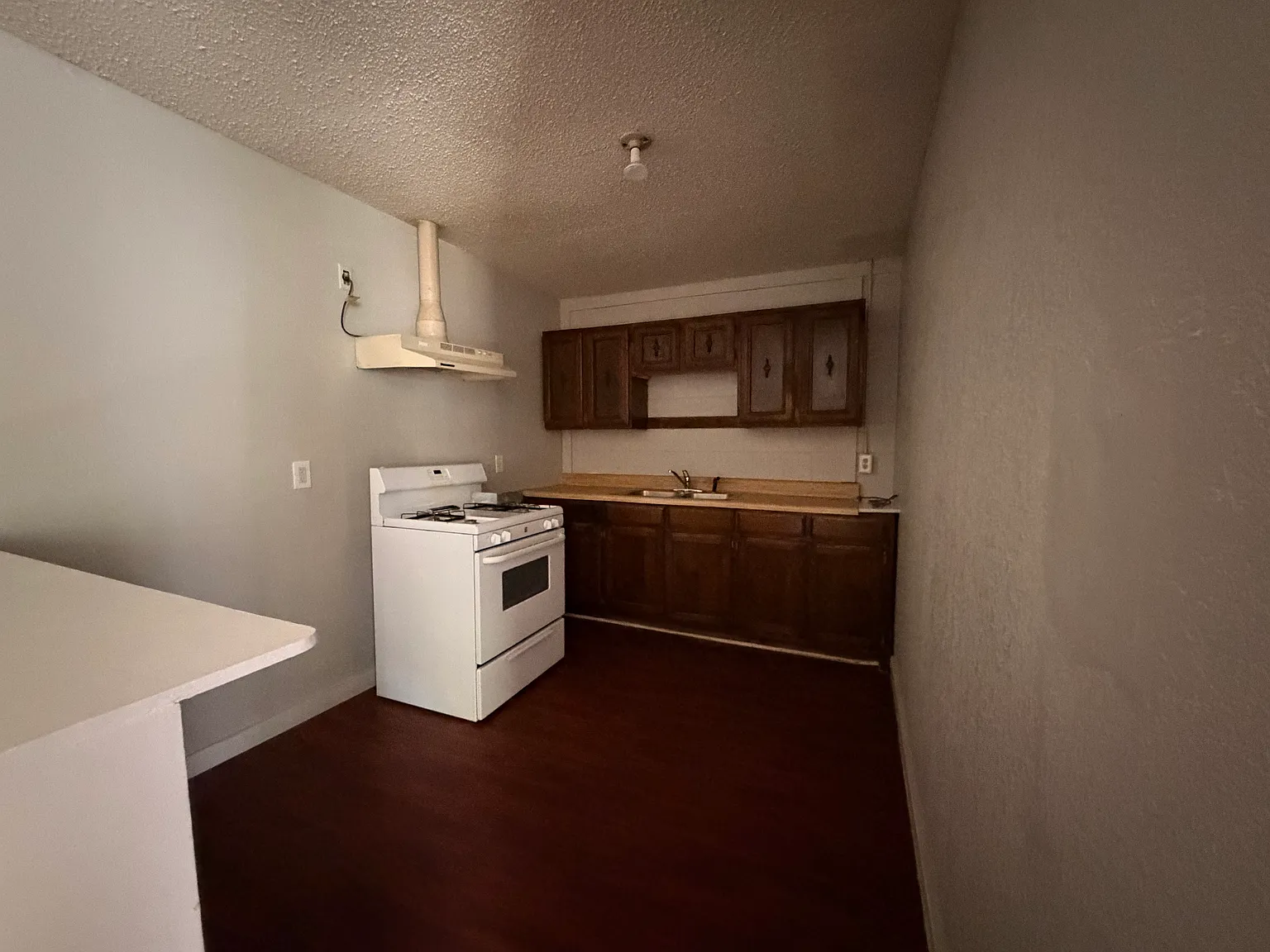 1426 Oneal St — Photo 3