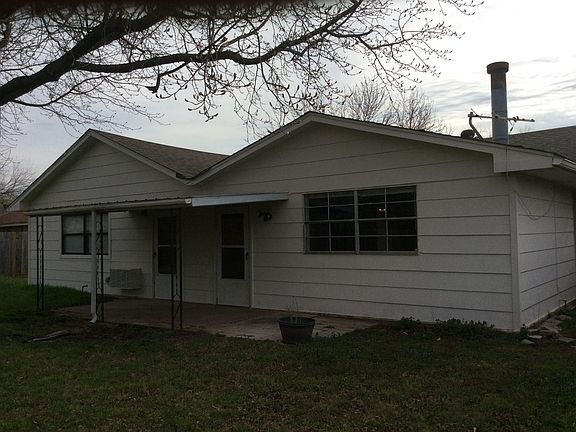 2nd image of 1615 N Crawford Ave