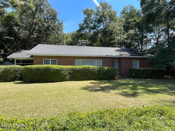 111 S Main St, Havana, FL 32333