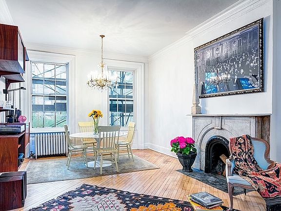 2nd image of 111 E 10th St APT 16