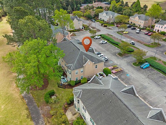 3rd image of 4545 Girvan Dr. Unit D