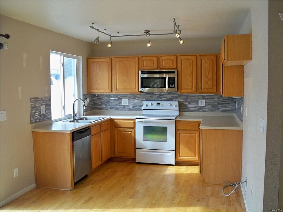 2nd image of 18670 E 41st Ave