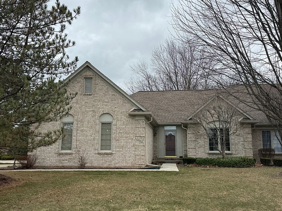 1st image of 40342 Riverbend Dr