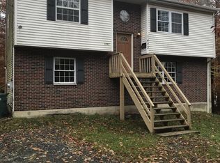 7423 Ventnor Dr, Tobyhanna, PA