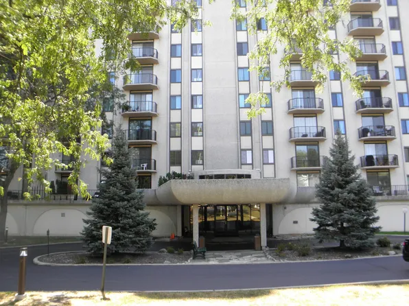 190 S Wood Dale Rd APT 607, Wood Dale, IL 60191